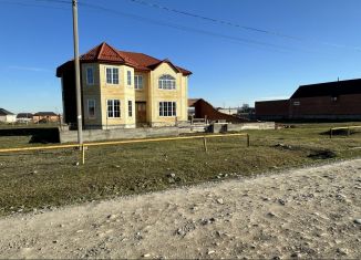 Земельный участок на продажу, 10 сот., село Толстой-Юрт, улица Мамакаева