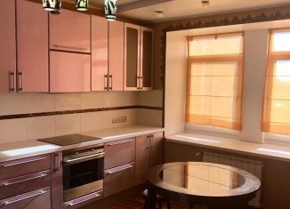 Сдам 2-ком. квартиру, 78 м2, Республика Башкортостан, улица Гоголя, 79