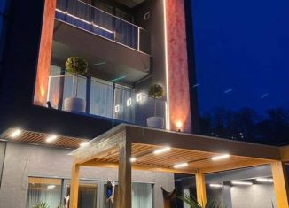 Продам дом, 350 м2, Сочи, площадь Флага, микрорайон Центральный