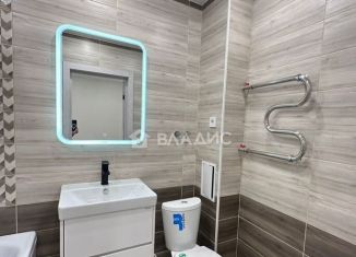 Продается 2-комнатная квартира, 41.7 м2, Благовещенск, Заводская улица, 4/4, ЖК Лазурный Берег