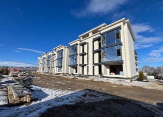 Продам трехкомнатную квартиру, 88 м2, Махачкала, улица Азиза Алиева, 18, ЖК Золотые Ключи