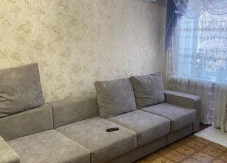 Продается 4-комнатная квартира, 61.2 м2, Еврейская АО, улица Миллера, 11