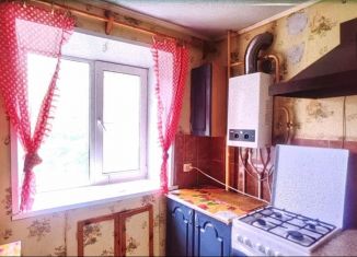 Сдается в аренду 1-комнатная квартира, 30 м2, Гусь-Хрустальный, улица Микрорайон, 41