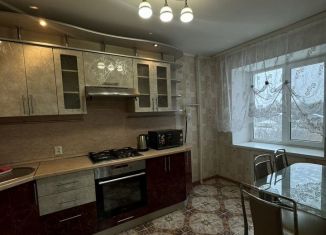 Аренда 3-ком. квартиры, 60 м2, Уфа, улица Сагита Агиша, 16, Советский район