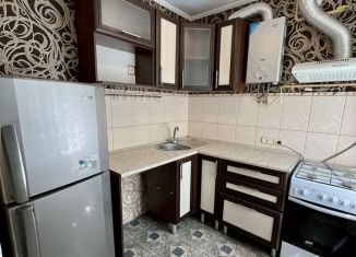 Продам 2-комнатную квартиру, 51 м2, Керчь, улица Горького, 2Б