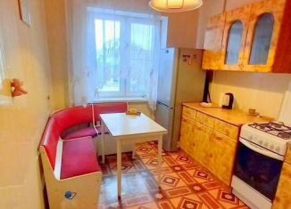 Продажа 4-комнатной квартиры, 70 м2, Курск, проспект Кулакова, 5, Сеймский округ