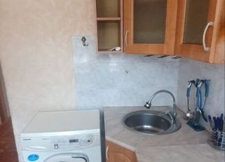 Сдается в аренду 2-комнатная квартира, 47 м2, Ставрополь, улица Доваторцев