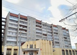 Продам 3-комнатную квартиру, 64 м2, Ярославская область, Крестовая улица, 135