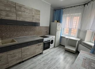 Сдается двухкомнатная квартира, 63 м2, Апрелевка, улица Островского, 36