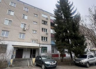 Сдам трехкомнатную квартиру, 61 м2, Курск, Союзная улица, 10А