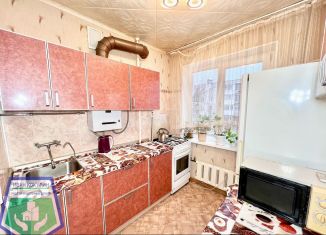 Продаю 1-ком. квартиру, 32.3 м2, Дзержинск, улица Комбрига Патоличева, 23