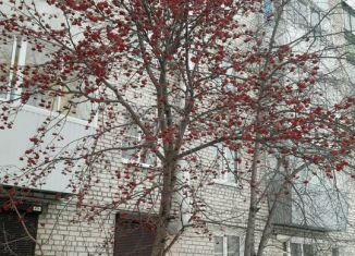 Продаю 2-комнатную квартиру, 47.8 м2, Сысерть, улица Орджоникидзе, 19