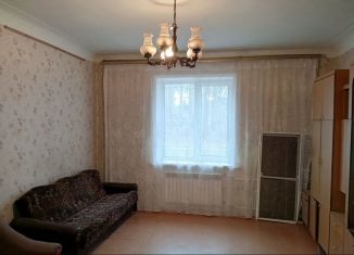 Продается 3-ком. квартира, 82 м2, Липецк, улица Адмирала Макарова, 32