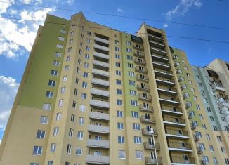 Продаю трехкомнатную квартиру, 72.2 м2, Энгельс, Краснознамённая улица