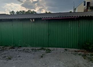 Сдача в аренду гаража, 30 м2, Краснодарский край, улица Кирова, 127