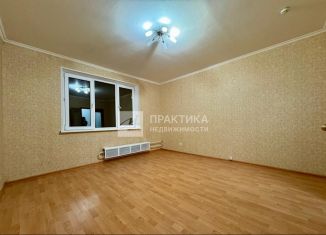 Продаю трехкомнатную квартиру, 61 м2, Москва, улица Конёнкова, 11