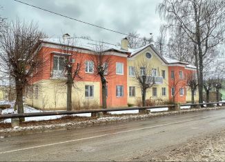 Продается двухкомнатная квартира, 51.4 м2, Серпухов, улица Красных Партизан, 10