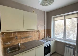 Сдается 1-комнатная квартира, 30 м2, Омск, улица Дмитриева, 4/1