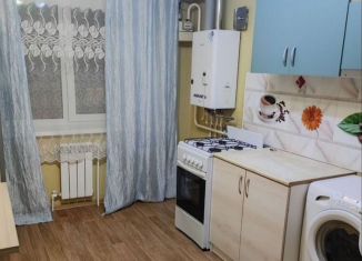 Сдаю в аренду 1-комнатную квартиру, 32 м2, Калужская область, улица Георгия Амелина, 16