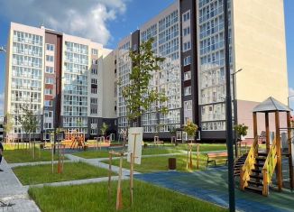 Продам трехкомнатную квартиру, 81.4 м2, Калининград, ЖК Юго-Восток, Борисовский бульвар, 13к2