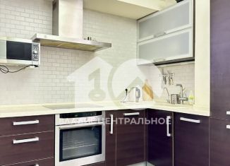 Сдается в аренду 2-комнатная квартира, 74 м2, Новосибирск, улица Семьи Шамшиных, 18