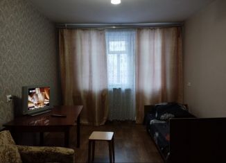 Однокомнатная квартира в аренду, 30 м2, Салават, улица Калинина, 38