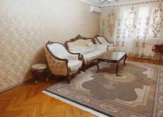 Продаю 4-ком. квартиру, 124 м2, Хасавюрт, проезд А.М. Гамзалаева, 20