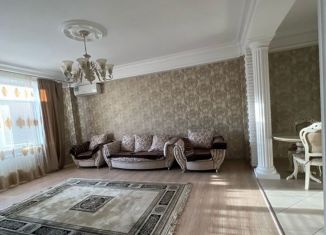 Сдам в аренду 2-комнатную квартиру, 72 м2, Махачкала, Сергокалинская улица, 13А