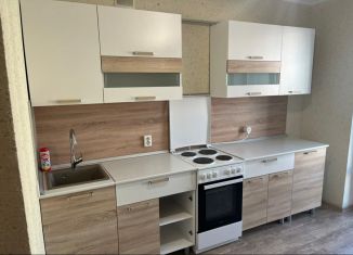 Сдается в аренду 1-ком. квартира, 33 м2, поселок городского типа Стройкерамика, улица Веры Ершовой, 8