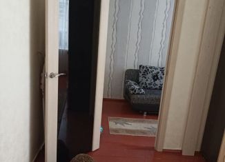 Продается 2-ком. квартира, 42 м2, Курган, Краснодонская улица, 5, жилой район Энергетики