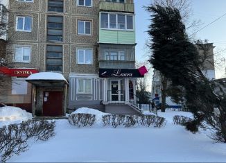 Торговая площадь в аренду, 30 м2, Узловая, Октябрьская улица, 33