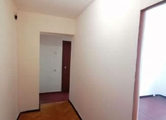 Сдается в аренду 2-ком. квартира, 42 м2, Сызрань, улица Комарова, 12