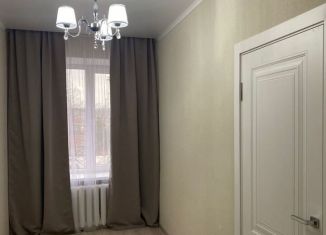 Продажа 2-комнатной квартиры, 35 м2, Кропоткин, Красная улица, 70