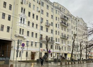 Продается пятикомнатная квартира, 97.3 м2, Москва, Климентовский переулок, 6, район Замоскворечье