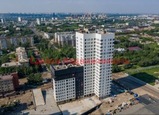 Продается 4-ком. квартира, 80.2 м2, Красноярск, Свердловский район, улица Александра Матросова, 30А