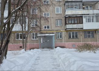 Продаю трехкомнатную квартиру, 61 м2, Пермь, улица Сивкова, 5