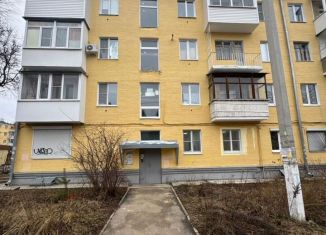 Продается трехкомнатная квартира, 56.4 м2, Тульская область, улица Садовского, 18