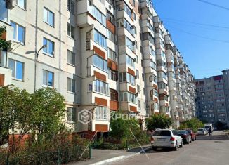 Сдам 3-комнатную квартиру, 63.7 м2, Брянск, улица Есенина, 30