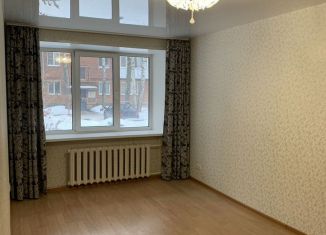 Продам 2-ком. квартиру, 44 м2, Удмуртия, Юбилейная улица, 6