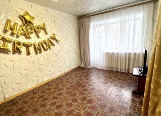 Продаю трехкомнатную квартиру, 56 м2, Самара, Физкультурная улица, 119, метро Юнгородок