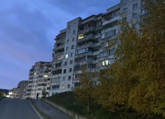 Продам 2-ком. квартиру, 55 м2, Кабардино-Балкариия, Эльбрусский проспект, 35