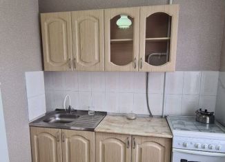 Сдается 1-ком. квартира, 40 м2, Крымск, Адагумская улица, 143