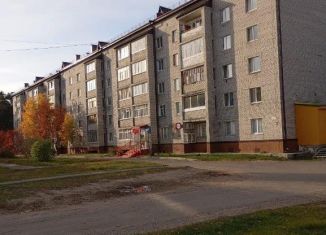 Продам двухкомнатную квартиру, 49.7 м2, Тобольск, микрорайон Менделеево, 17