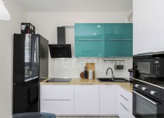 Продажа 3-комнатной квартиры, 60.1 м2, Тюмень, ЖК Скандиа Квартал у Озера, Стройотрядовская улица, 8