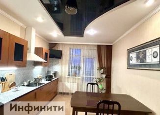 Продам четырехкомнатную квартиру, 138 м2, Ставрополь, Партизанская улица, 2, Ленинский район