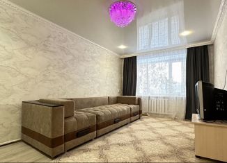 Продажа 3-ком. квартиры, 58.3 м2, Бирск, улица Калинина, 24