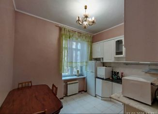 Сдается в аренду 1-ком. квартира, 40 м2, Москва, улица Бориса Галушкина, 17, метро Алексеевская