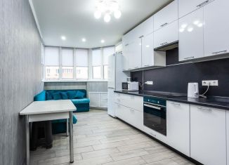 Продажа двухкомнатной квартиры, 71 м2, Краснодар, улица Цезаря Куникова, 24к1, ЖК Времена Года 3