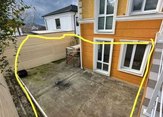 Продаю квартиру со свободной планировкой, 70 м2, село Черешня, Подольская улица, 166/1