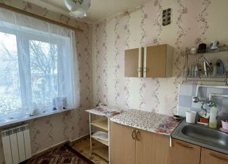 Продаю двухкомнатную квартиру, 44 м2, посёлок Новогорный, улица Труда, 2
